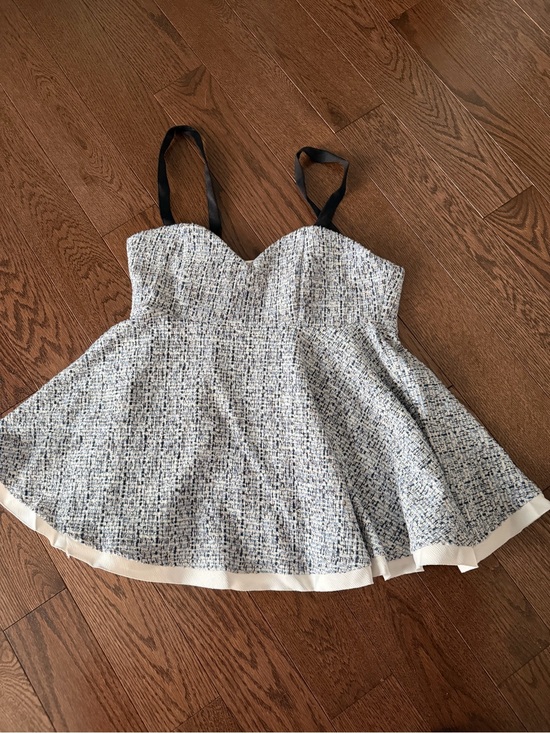 Zara Tops - Zara Textured Blue-White Sweetheart Peplum Top